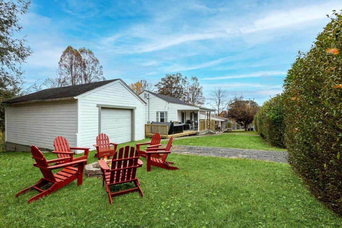 New River Gorge Cottage W Hot Tub, Fire Pit, Grill Oak Hill Luaran gambar
