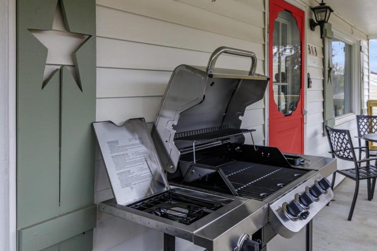 New River Gorge Cottage W Hot Tub, Fire Pit, Grill Oak Hill Luaran gambar